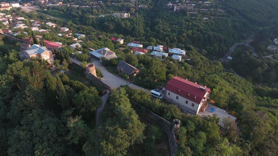 Galavnis Kari Hotel シグナギ エクステリア 写真