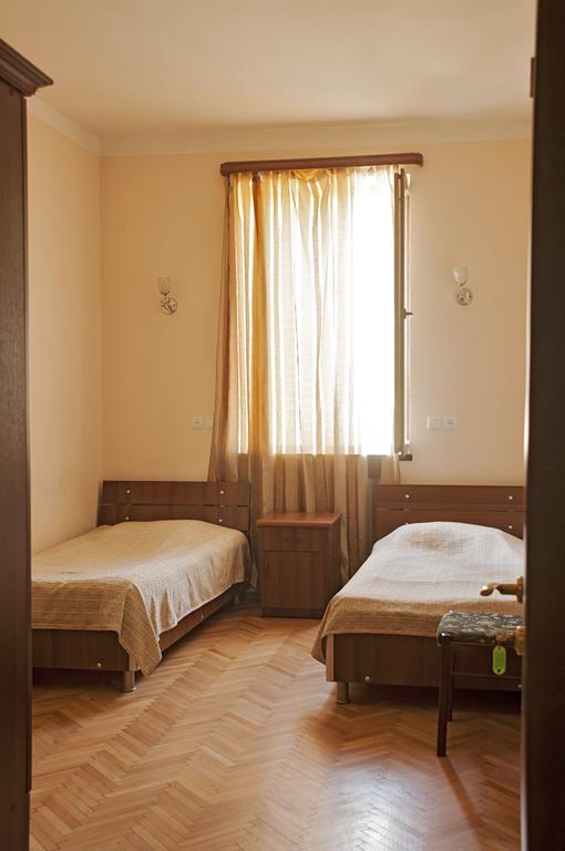 Galavnis Kari Hotel シグナギ エクステリア 写真